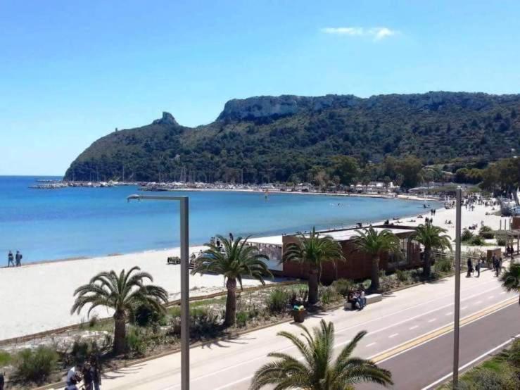 Appartamento DomoMea - Vespucci 4 Quartu SantʼElena Esterno foto